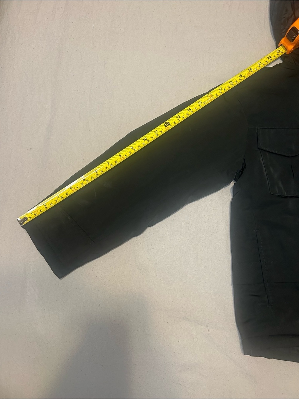 Uniqlo Black Hooded Kids Raincoat with Front Zip - Picture 4 of 11